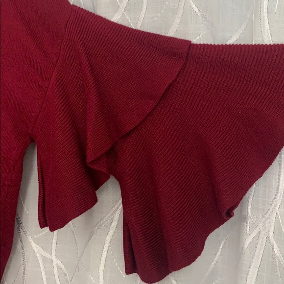 SOLD - Hooked Up Layered Sleeve Sweater - Picture 4 of 4